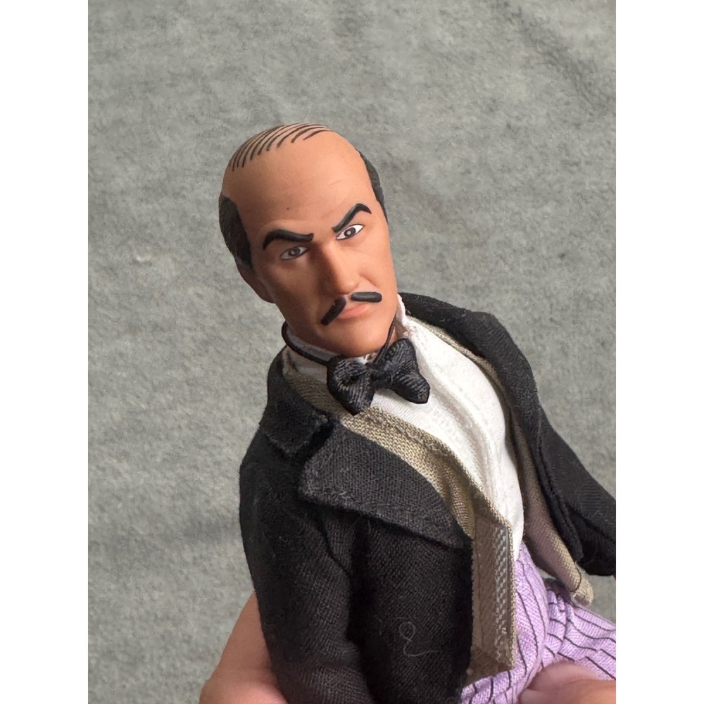 DC Comics Alfred Pennyworth Action Figure 8 Inch Fabric Outfit Batman Butler